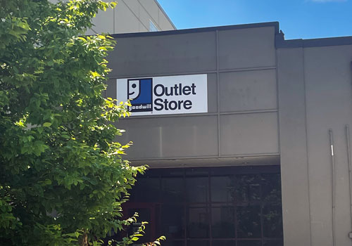 Outlet Store